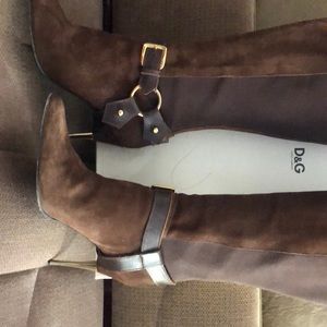 Dolce Gabbana brown suede boots with gold heels